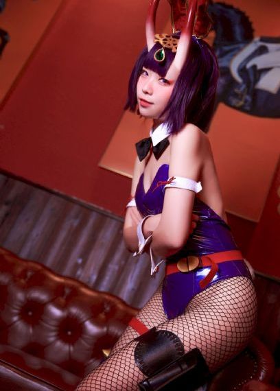 sm调教美女警花少妇